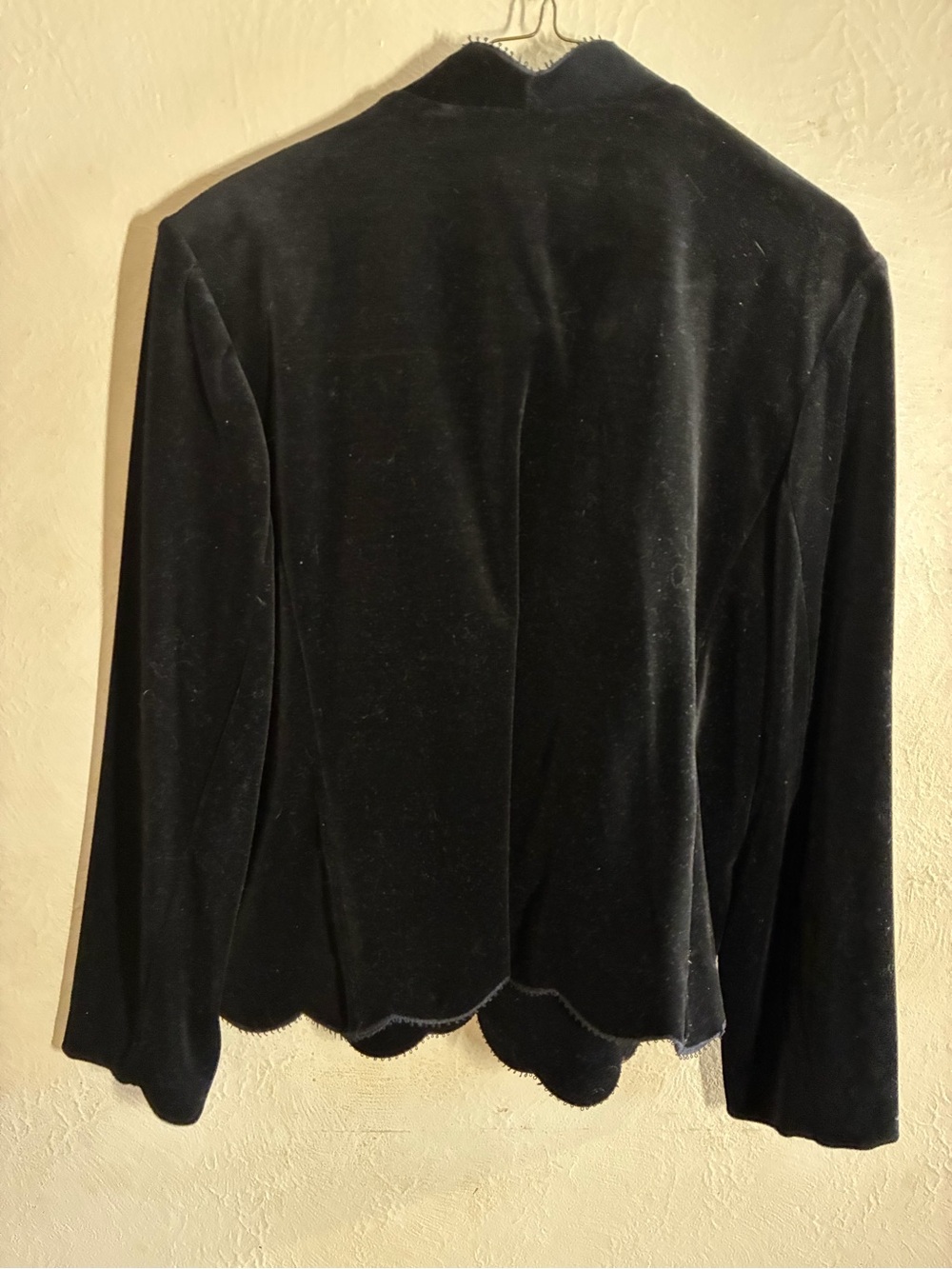 Black Scallop-Edge Velvet Women’s Jacket 80s Vintage Act lll Lg - Picture 5 of 7